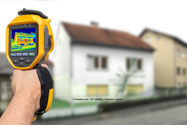 Gebäudethermografie hilft Wärmelecks aufzuspüren. © fotolia.com / #71160263 / Urheber: smuki