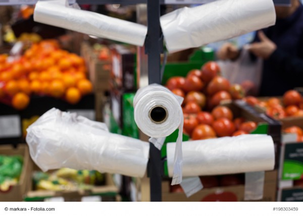 Wasser versus Wattestäbchen: EU will Einwegplastik verbieten um gegen Plastikmüll und Mikroplastik vorzugehen