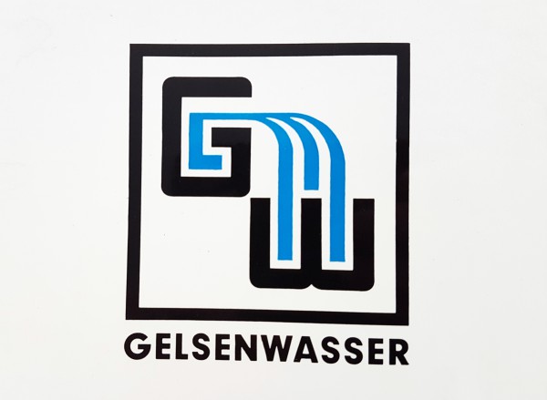 Geschichte: Das alte Gelsenwasser-Logo vor 1973. Die Farbe blau ist schon dabei. 