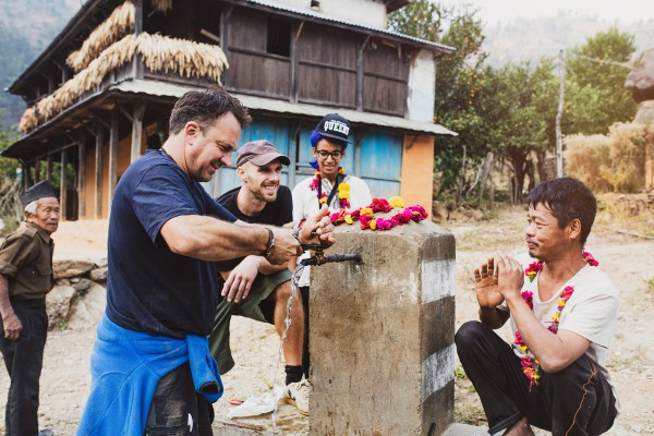 Trinkwasser für Nepal: Gelsenwasser-Stiftung und Viva cin Agua in Nepal