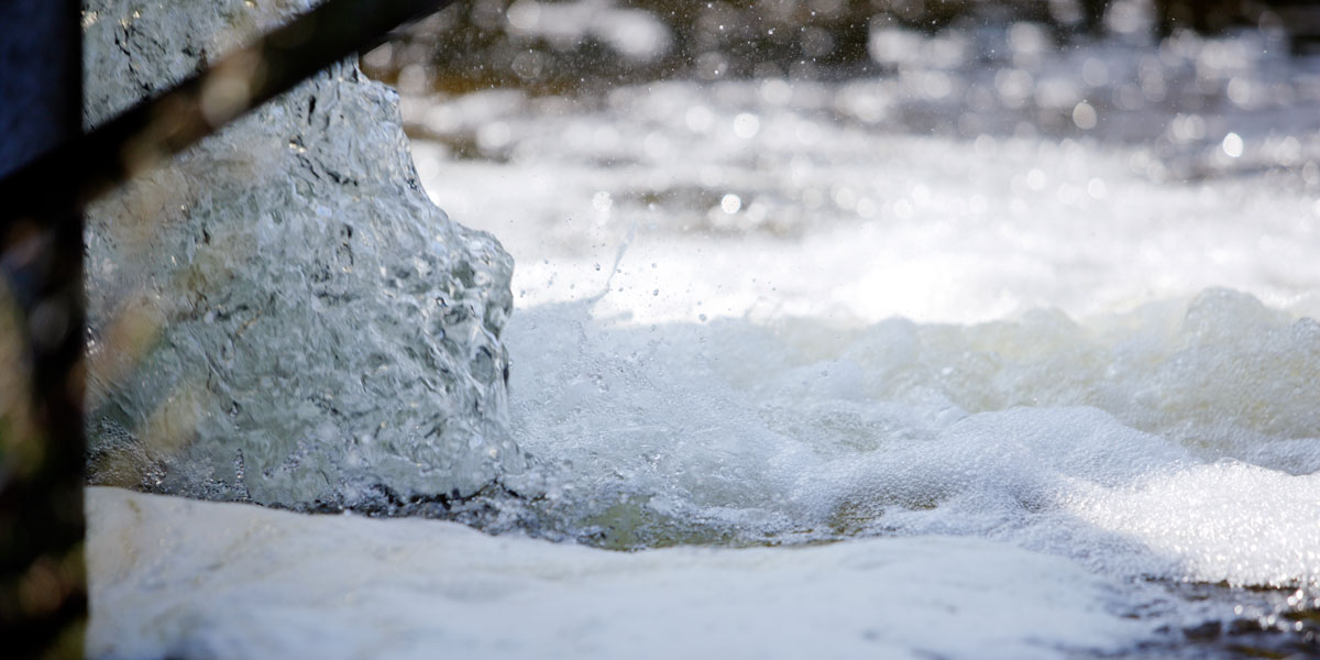 Die Welt im Wasserrausch: Infrastruktur steigert Wert des Wassers