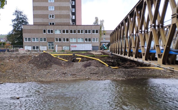 Hochwasser Ahrtal: Team blau-grün von Gelsenwasser arbeitet am Gasnetz