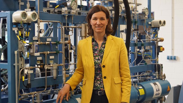 Politik-Podcast GLASKLAR von Gelsenwasser mit Stefanie Peters über Wasserstoff