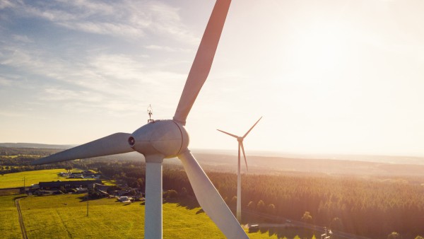 Bundestagswahl 2025: Es besteht kein Konsens bei den deutschen Parteien, ob und wie der Ausbau der erneuerbaren Energien vorangetrieben soll.